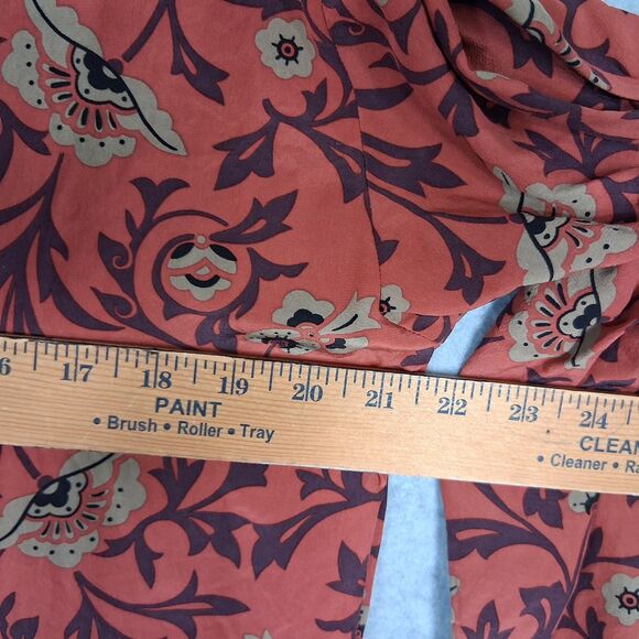 Fenn Wright Manson Womens Silk Blouse Medium Red Floral Asian Oriental Office - Picture 5 of 8